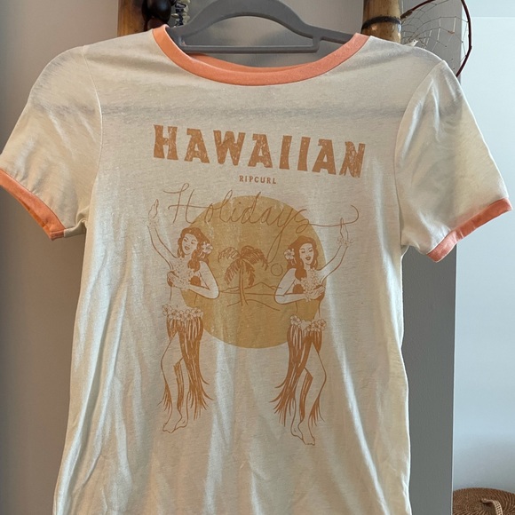 Rip Curl Vintage Look Hula Pink & Cream Ringer Tee - Picture 1 of 4